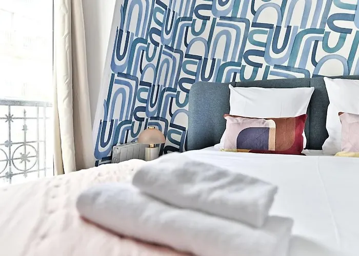 아파트 Paisible Centre De - Bleu 파리