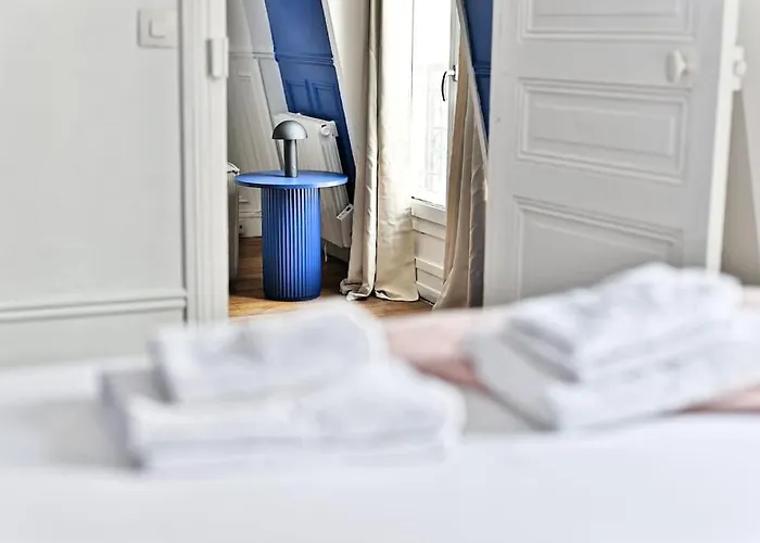 Paisible Centre De - Bleu 파리