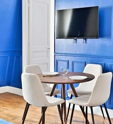 Apartment Paisible Centre De - Bleu *