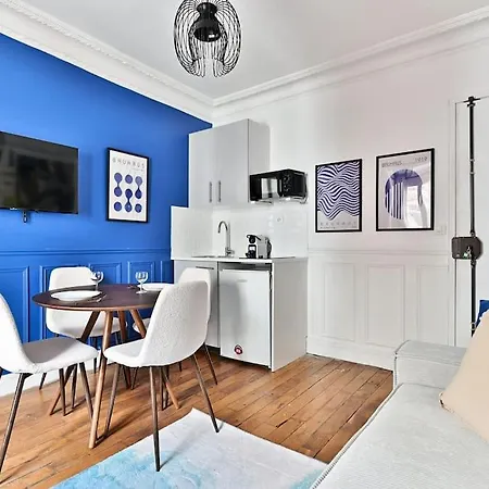 Daire Paisible Centre De - Bleu Paris